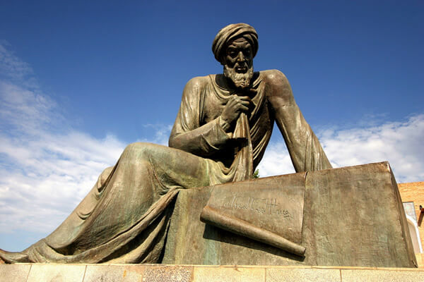 Al-Juarismi: Biografía del Padre del Álgebra y su Legado