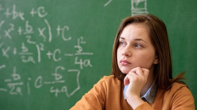 Cómo calcular fácilmente el rango de una matriz en pocos pasos