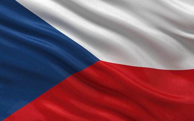 Cuál es la historia y el significado de los colores de la bandera checa