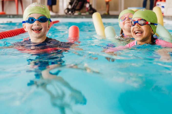donde encontrar los mejores profesores de natacion cerca de mi
