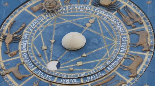 Esfera Celeste: Soluciones para tu Crucigrama Astronómico