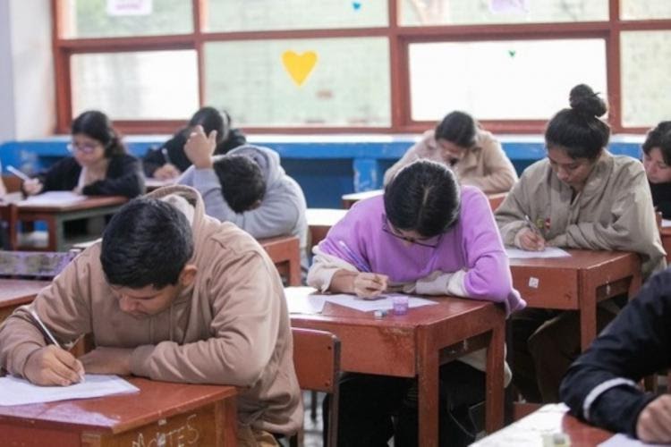 Examen Beca 18: Temario 2024 PDF para Descargar y Estudiar