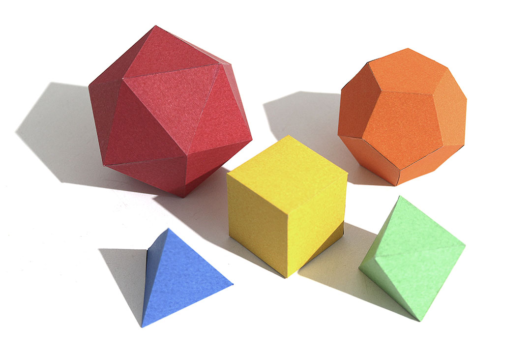 Figuras de Estrellas y Poliedros: Crea Tu Propio Diseño