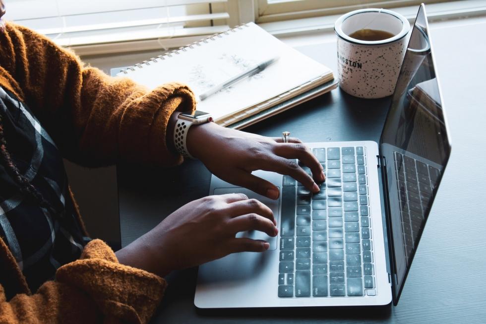Informe de prácticas: Guía paso a paso y modelo en Word
