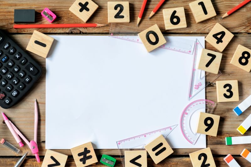 Monomios y Polinomios: Guía Completa para 2º de ESO