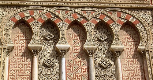 Qué son los arcos túmidos y cuáles son sus características e impacto